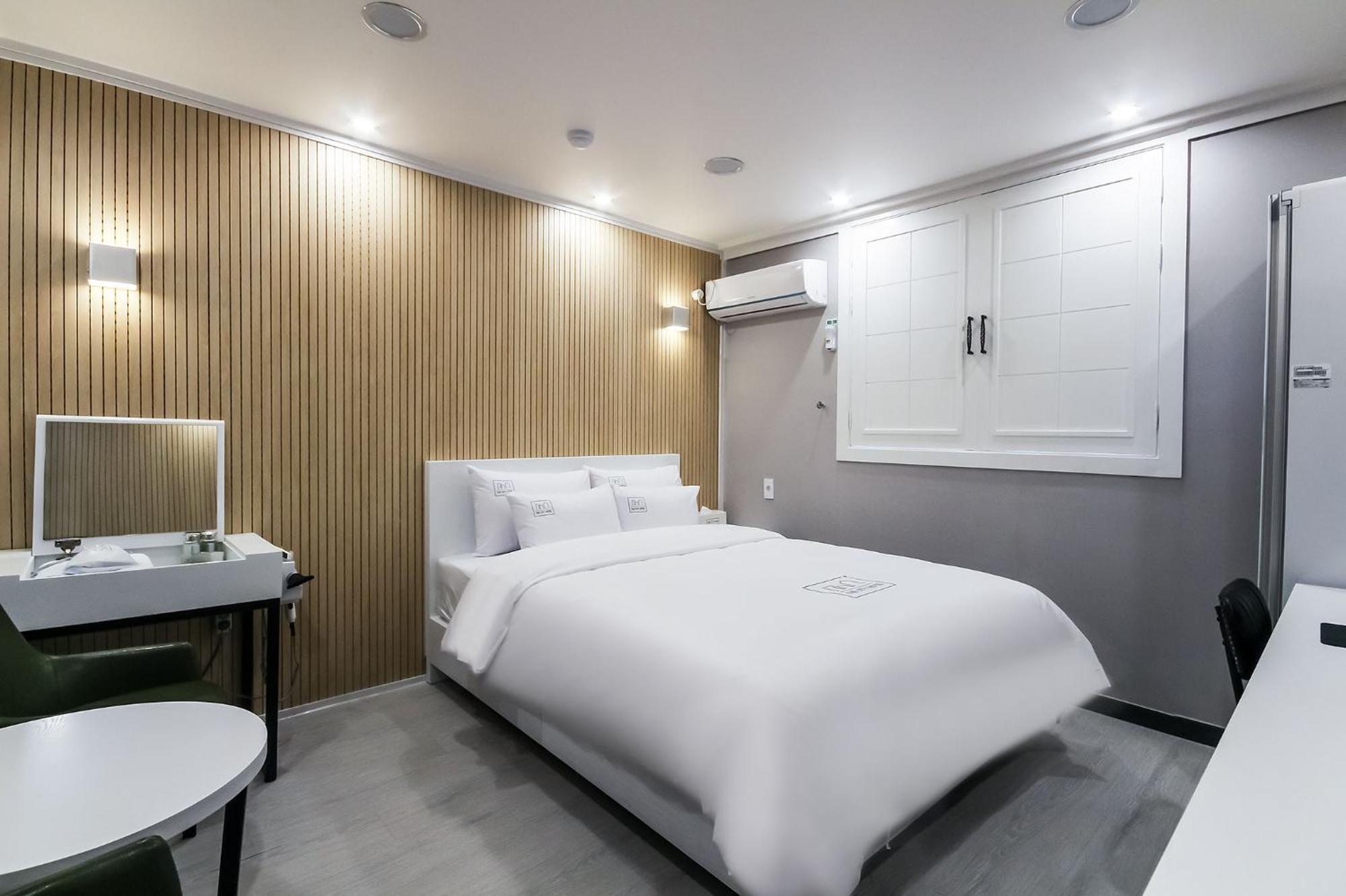 Hotel The City Кванджу Экстерьер фото